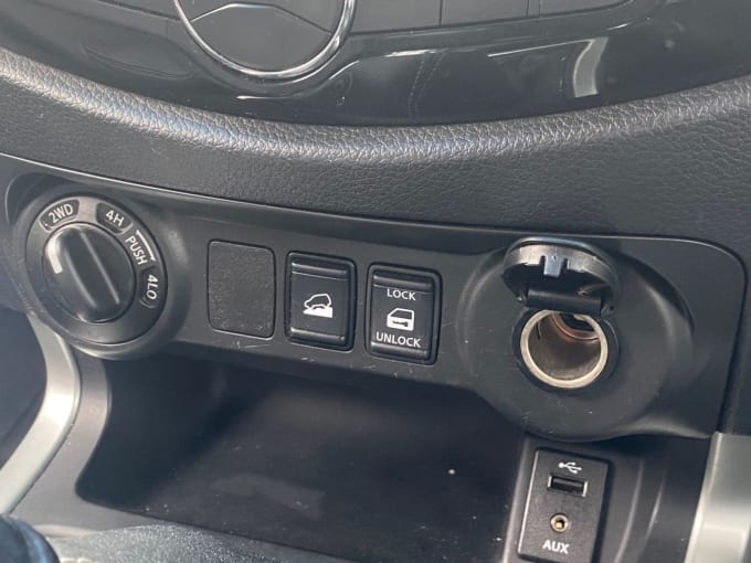 2025 Nissan Navara