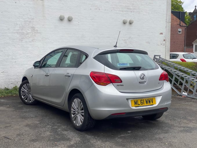 2025 Vauxhall Astra