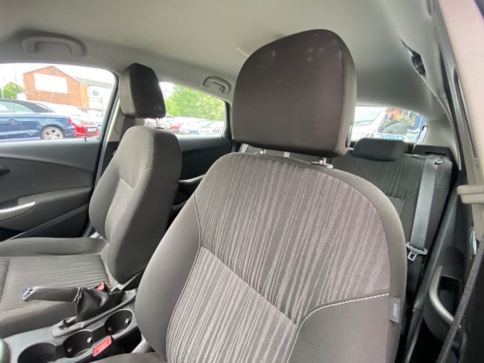 2025 Vauxhall Astra