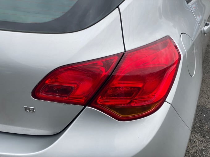2025 Vauxhall Astra