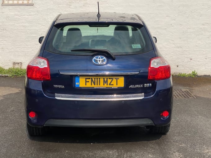 2025 Toyota Auris