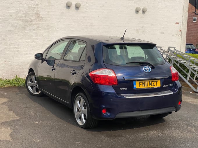2025 Toyota Auris