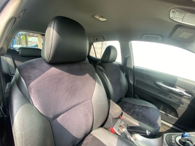 2025 Toyota Auris