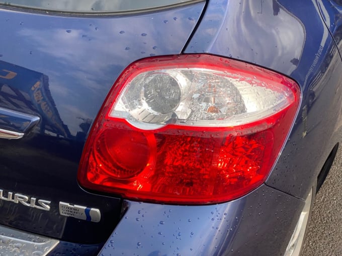 2025 Toyota Auris