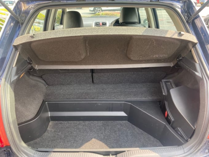 2025 Toyota Auris