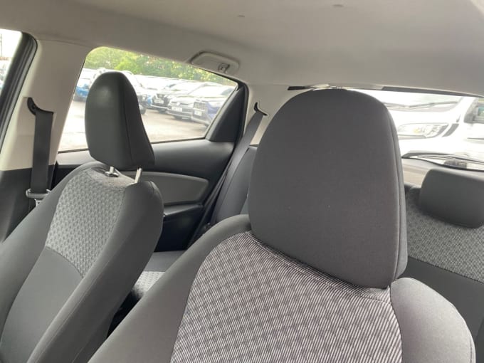 2025 Toyota Yaris