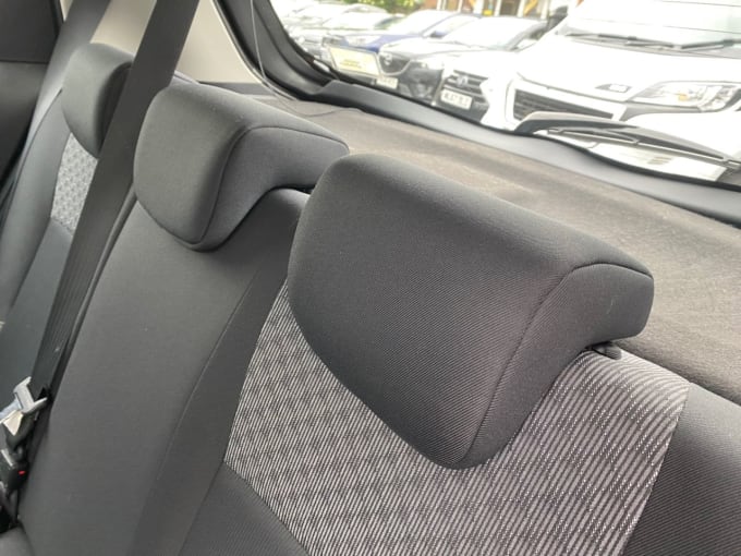 2025 Toyota Yaris