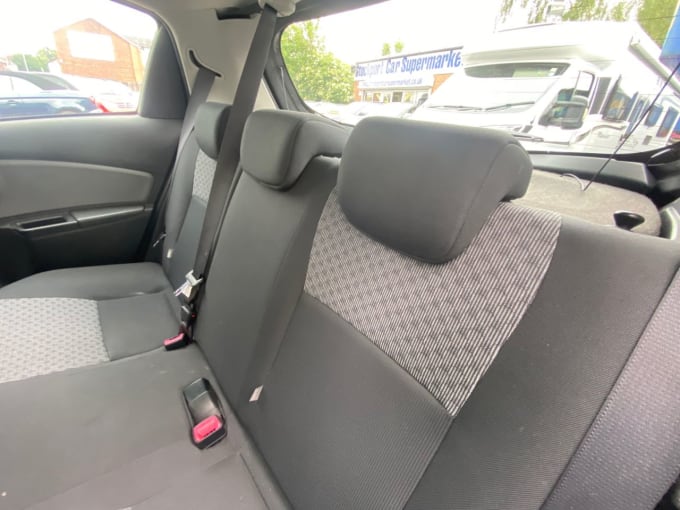 2025 Toyota Yaris