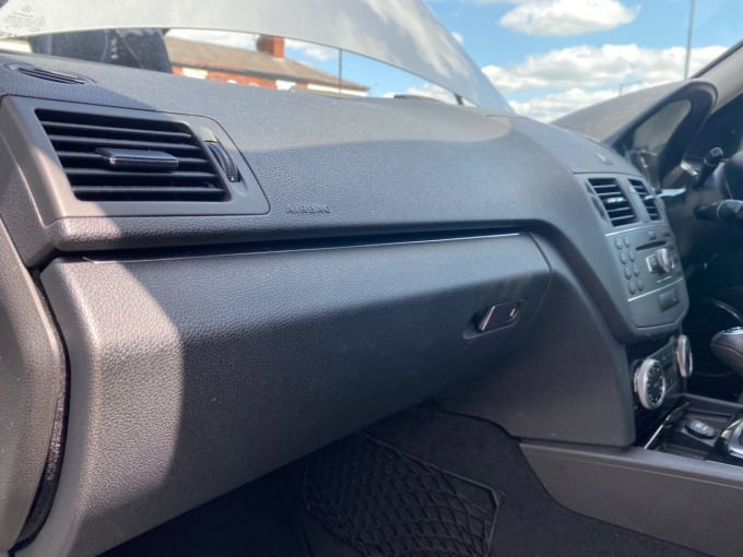 2025 Mercedes-benz C-class
