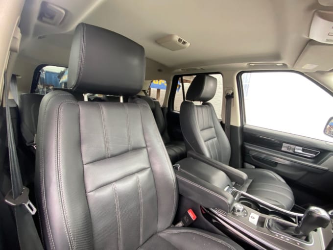 2025 Land Rover Range Rover Sport