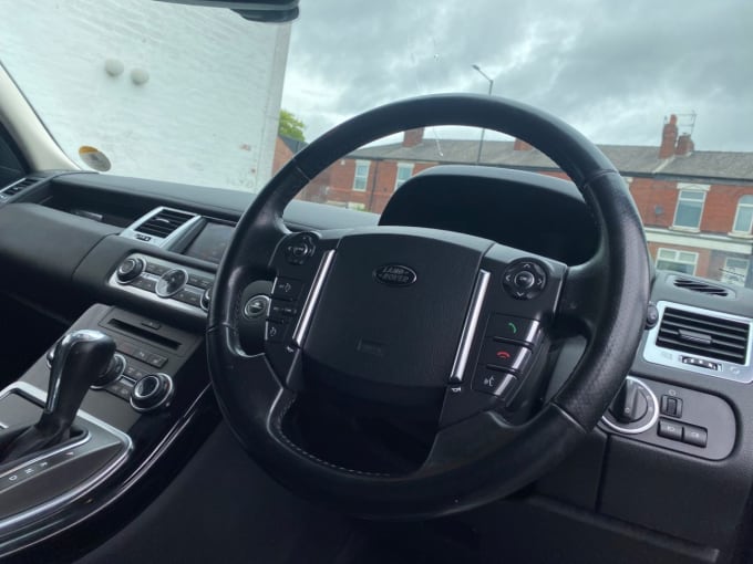 2025 Land Rover Range Rover Sport