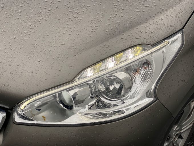 2025 Peugeot 208