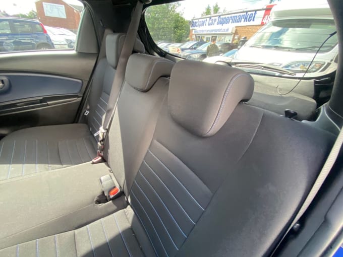 2025 Toyota Yaris