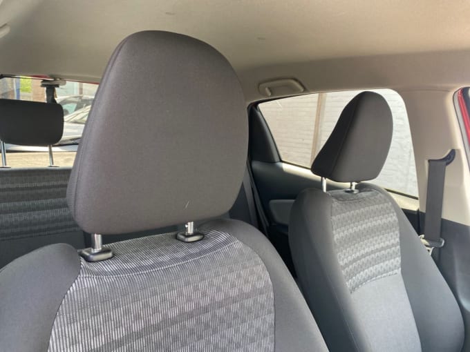 2025 Toyota Yaris