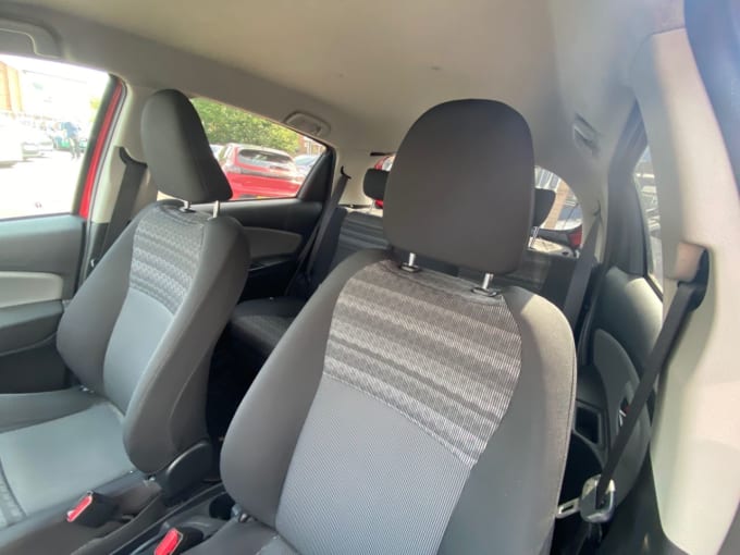 2025 Toyota Yaris
