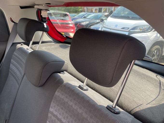 2025 Toyota Yaris