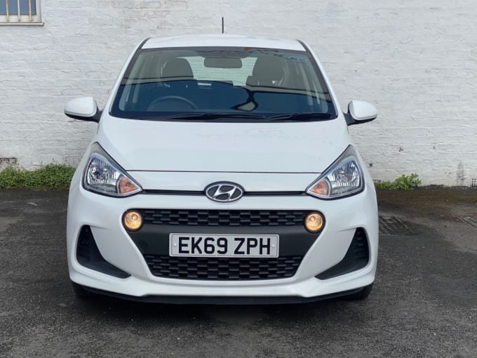 2025 Hyundai I10
