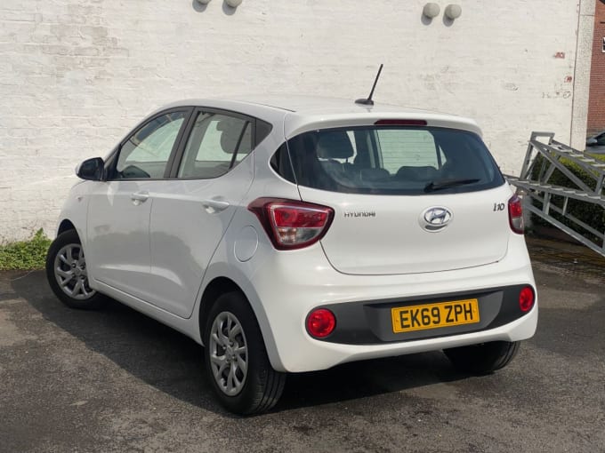 2025 Hyundai I10