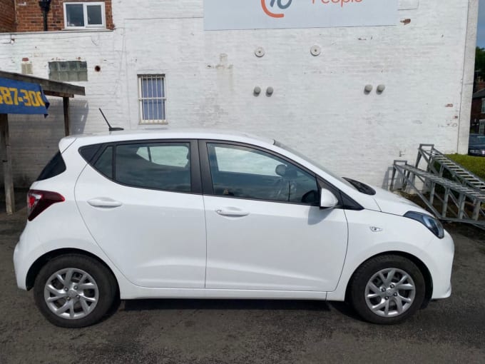 2025 Hyundai I10