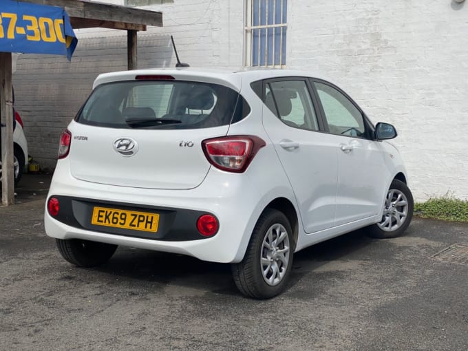 2025 Hyundai I10