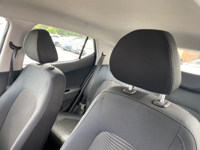 2025 Hyundai I10