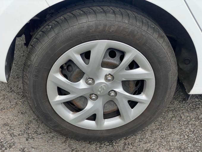 2025 Hyundai I10