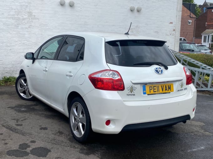 2025 Toyota Auris