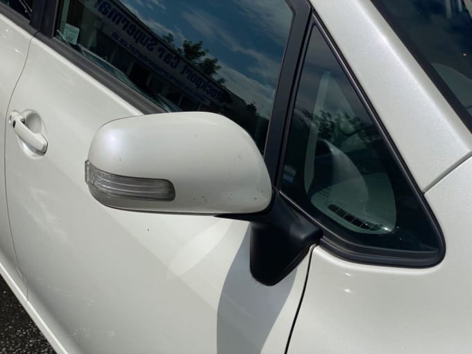 2025 Toyota Auris