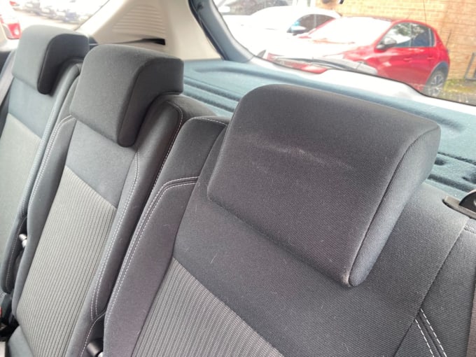 2025 Ford C-max