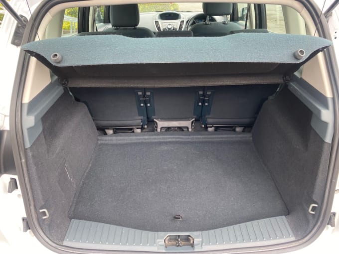 2025 Ford C-max