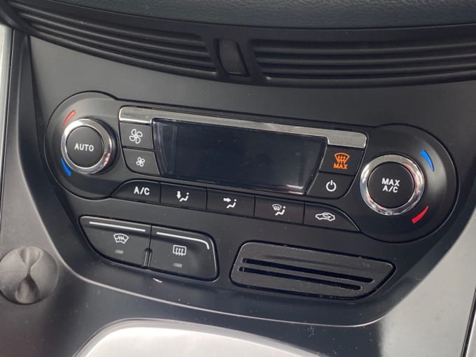 2025 Ford C-max