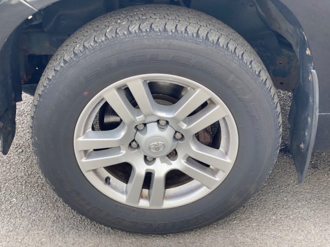 2025 Toyota Land Cruiser