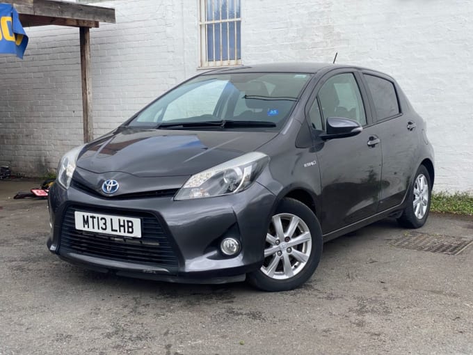 2025 Toyota Yaris