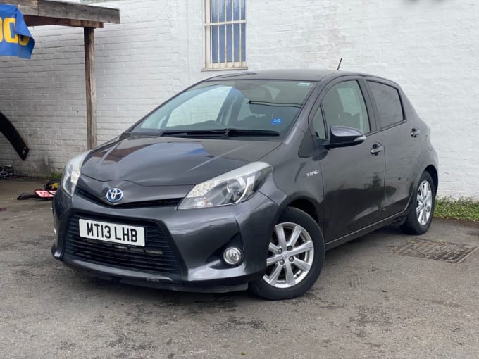 2025 Toyota Yaris