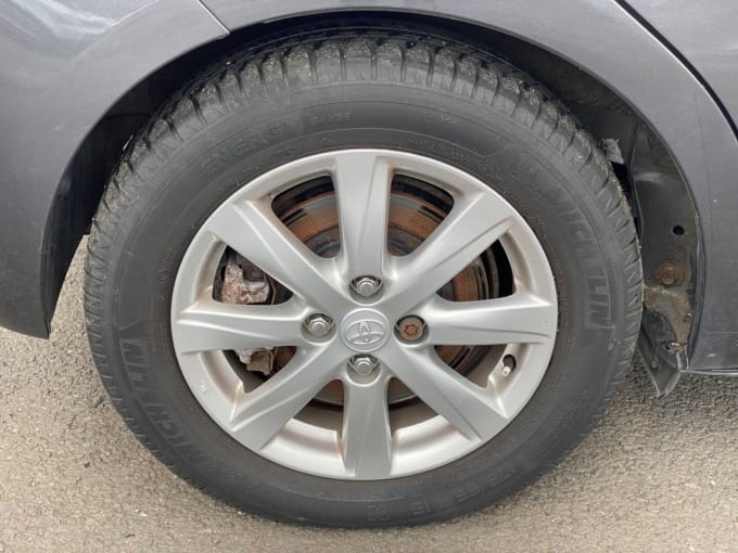 2025 Toyota Yaris