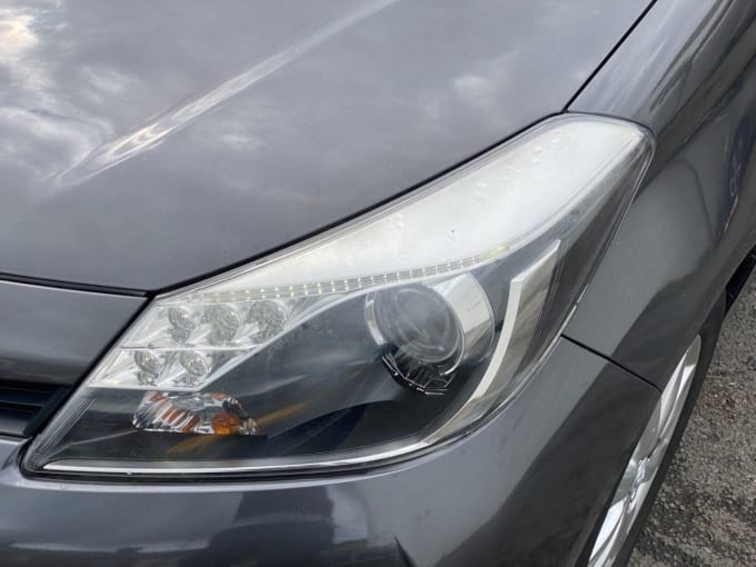 2025 Toyota Yaris