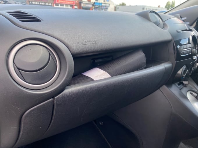 2025 Mazda Mazda2