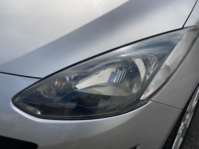 2025 Mazda Mazda2