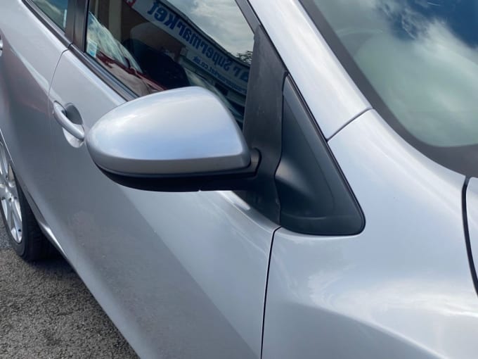 2025 Mazda Mazda2