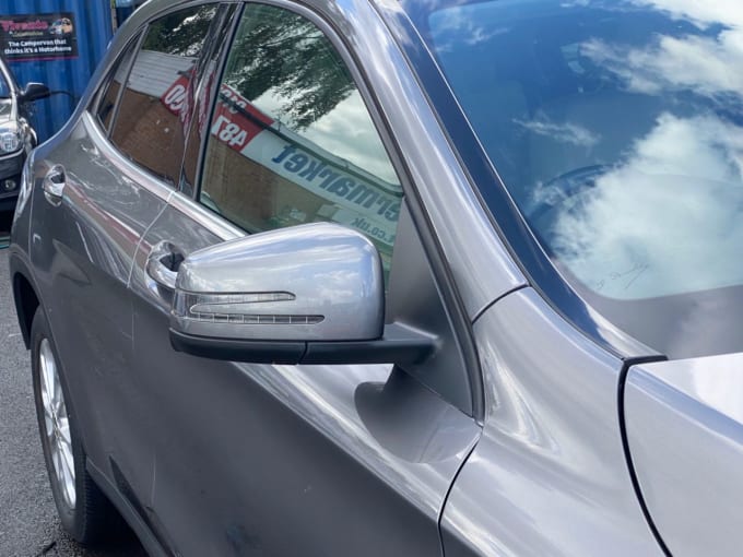 2025 Mercedes-benz 180
