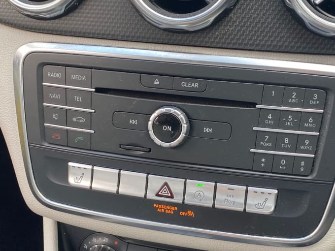2025 Mercedes-benz 180