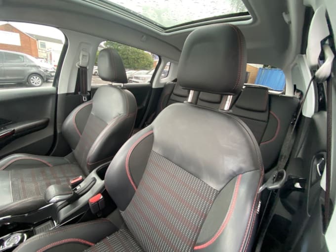 2025 Peugeot 2008