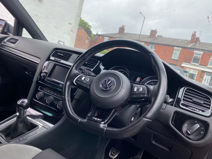 2025 Volkswagen Golf