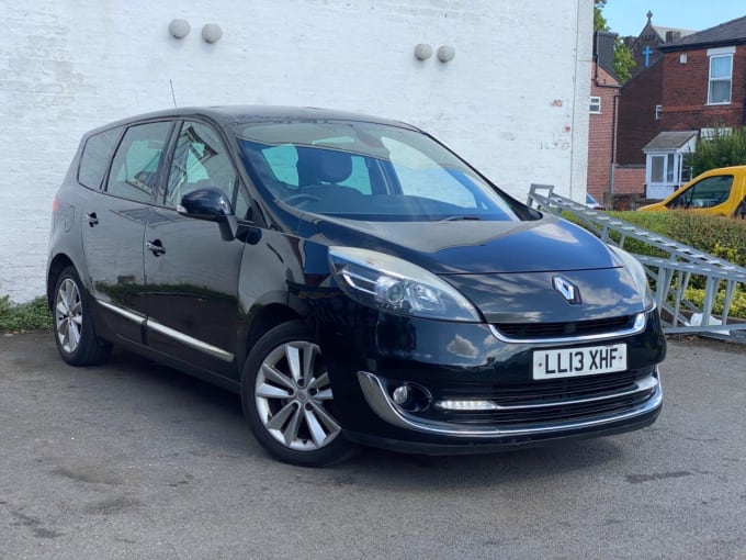 2025 Renault Grand Scenic