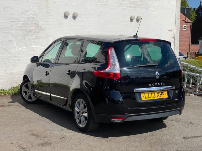 2025 Renault Grand Scenic