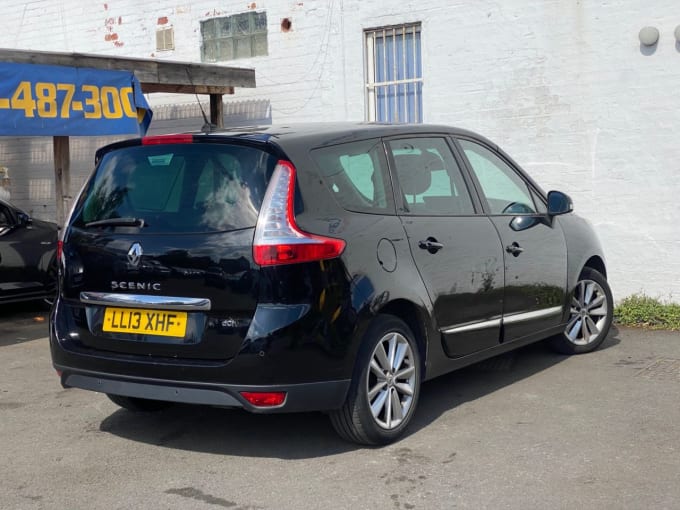 2025 Renault Grand Scenic