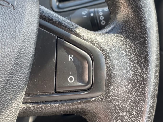 2025 Renault Grand Scenic