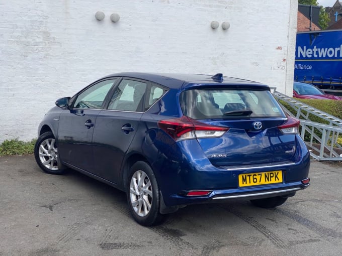 2025 Toyota Auris