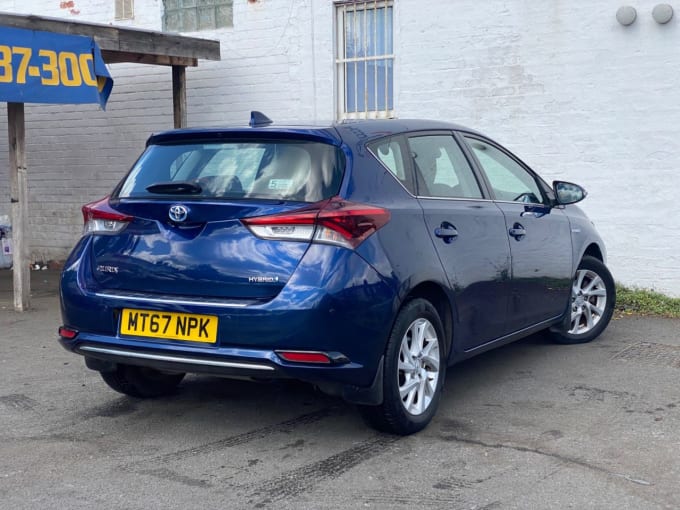2025 Toyota Auris