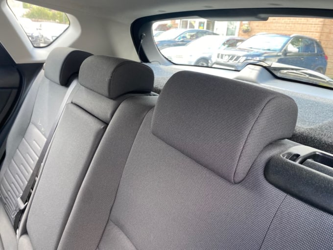 2025 Toyota Auris